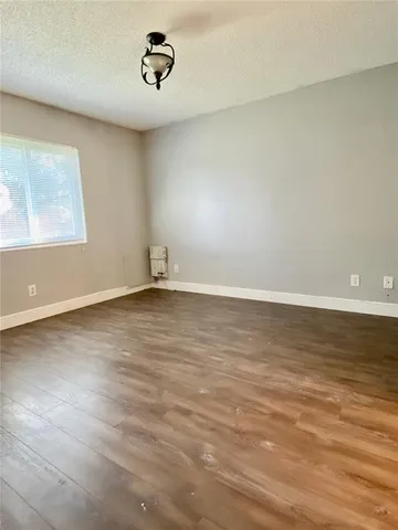 $1,325 | 39132 County Road 54, Unit 2230, Zephyrhills, FL 33542