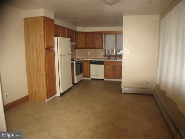 36 Clayton Road Williamstown, NJ 08094 - Photo 4 of 11 Unit #2