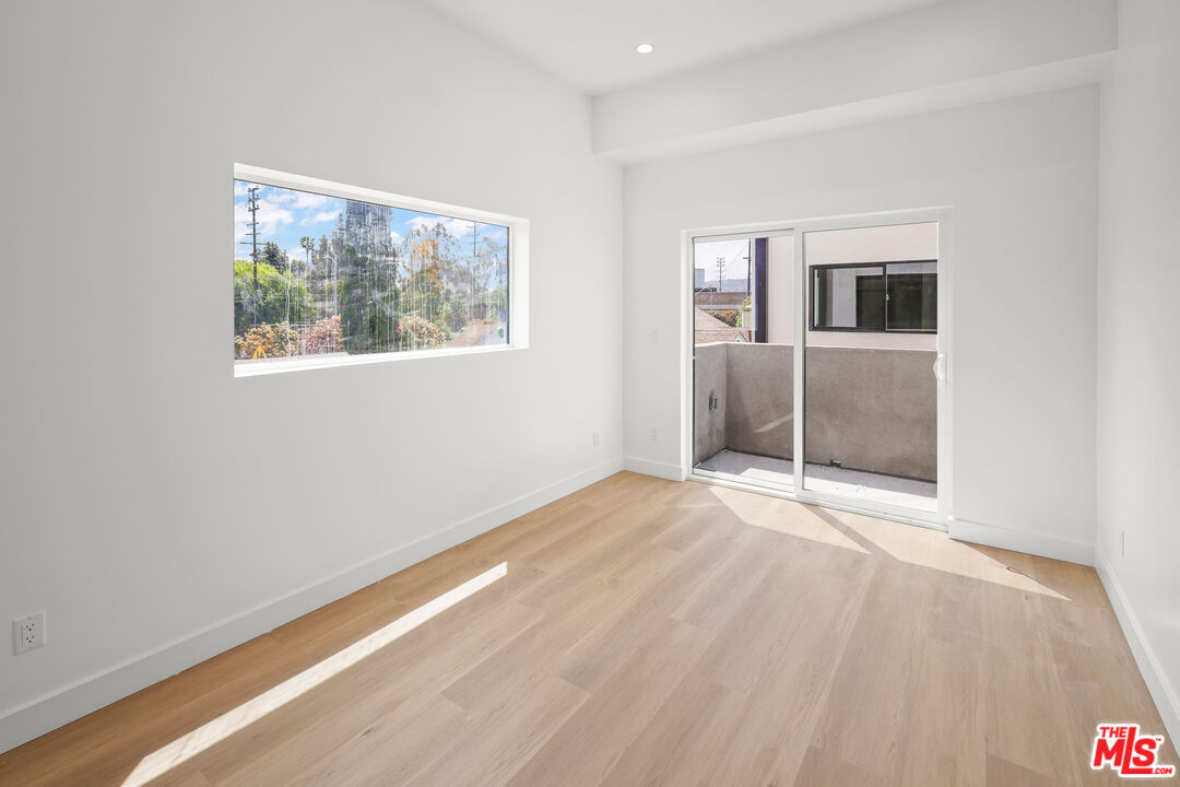 11012 Hortense Street, Unit A North Hollywood, CA 91602 - Photo 10 of 37