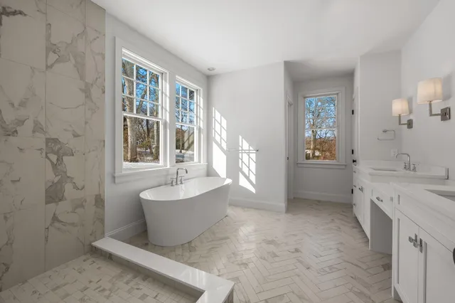 $3,595,000 | 2 Rockhill Road, Sandwich, MA 02563