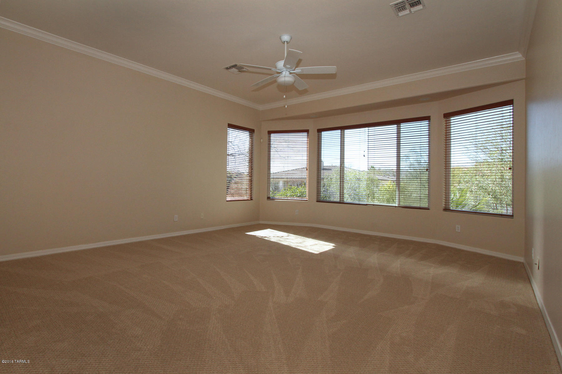12693 North Piping Rock Road Oro Valley, AZ 85755 - Photo 18 of 42