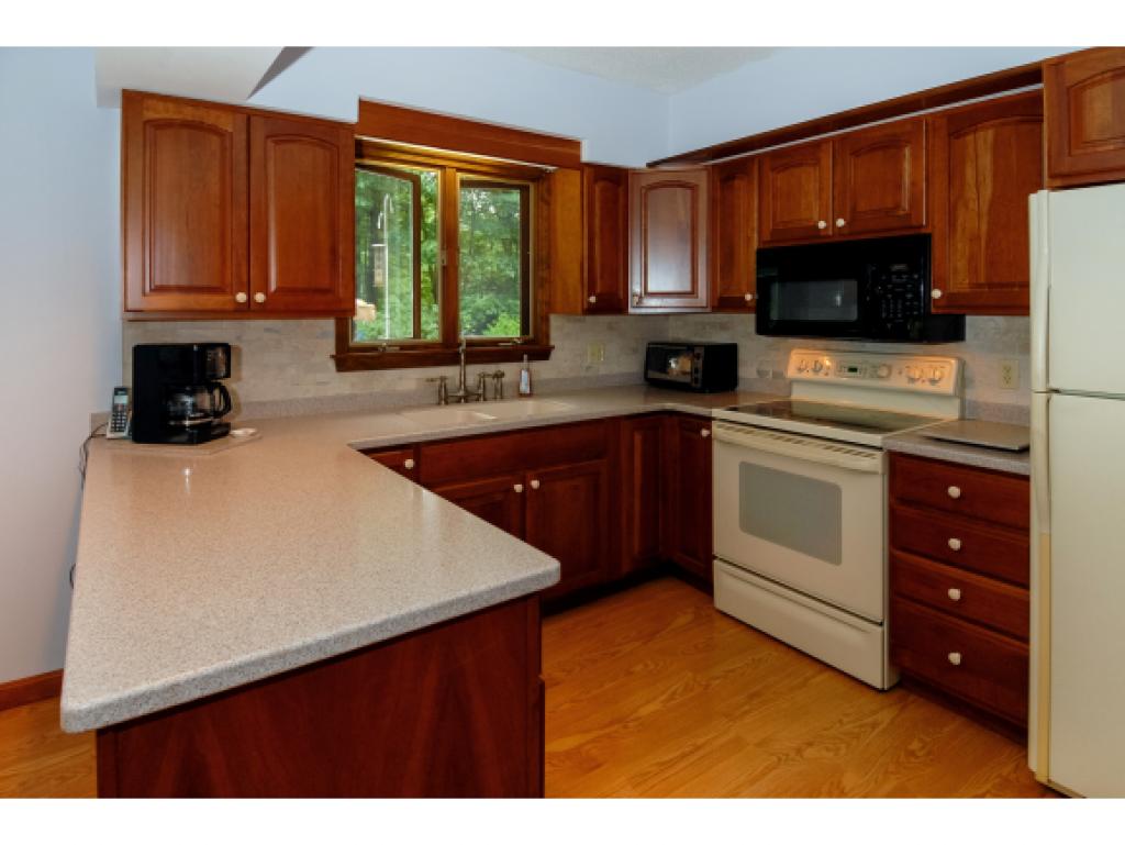 177 Long Hill Road Dover, NH 03820 - Photo 4 of 20