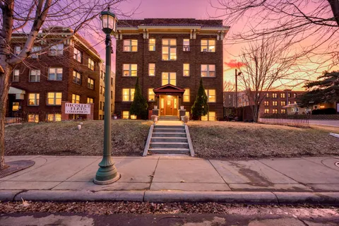 $85,000 | 2218 Nicollet Avenue, Unit 1, Minneapolis, MN 55404