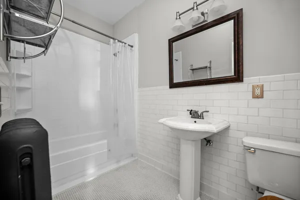 $85,000 | 2218 Nicollet Avenue, Unit 1, Minneapolis, MN 55404