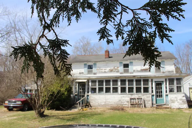 $125,000 | 109 Evergreen Drive, Bennington, VT 05201