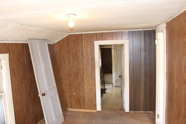 $100,000 | 109 Evergreen Drive, Bennington, VT 05201