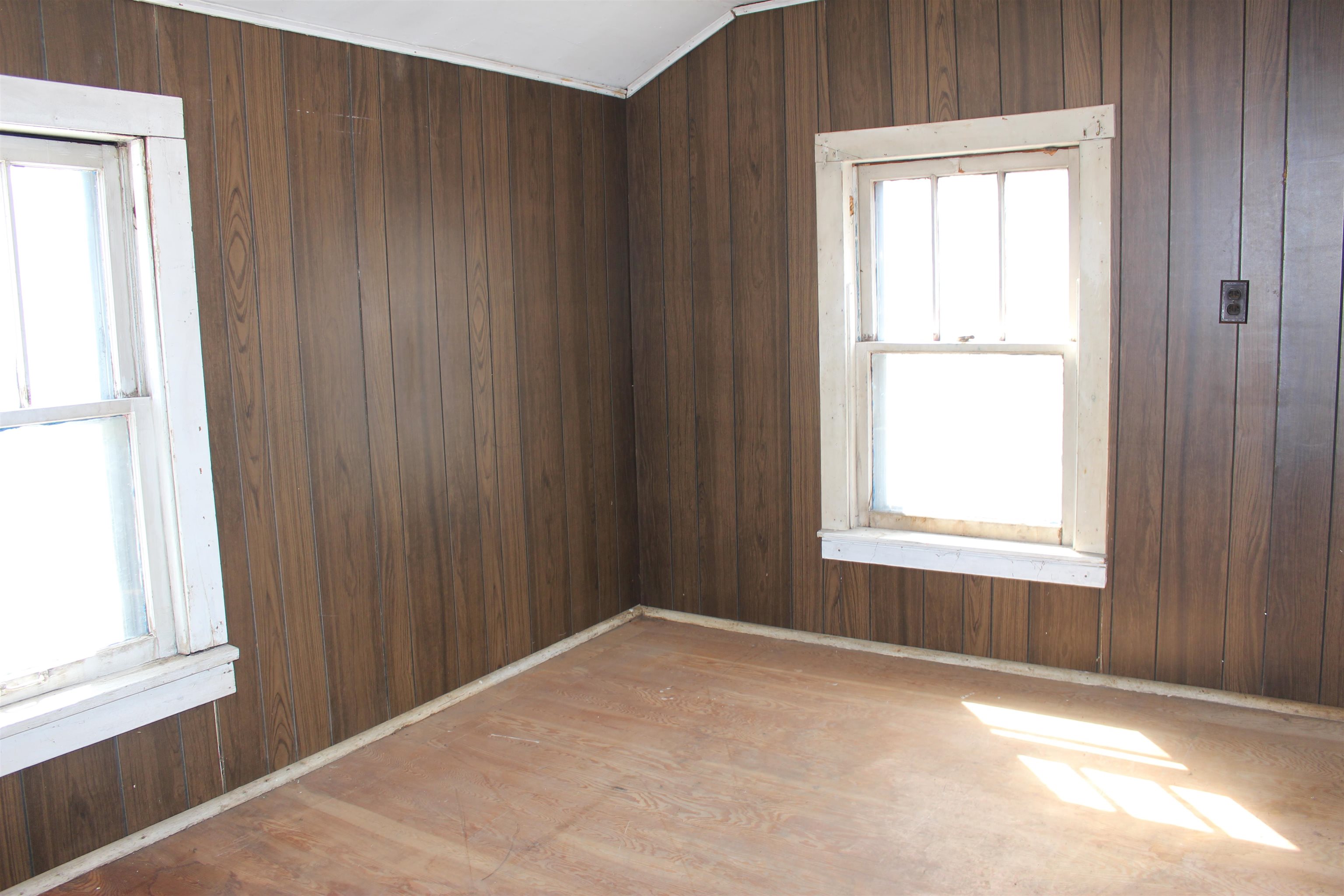 109 Evergreen Drive Bennington, VT 05201 - Photo 17 of 31