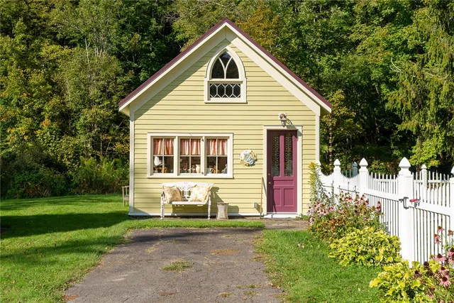 $499,000 | 191 Delaware Avenue, Andes, NY 13731