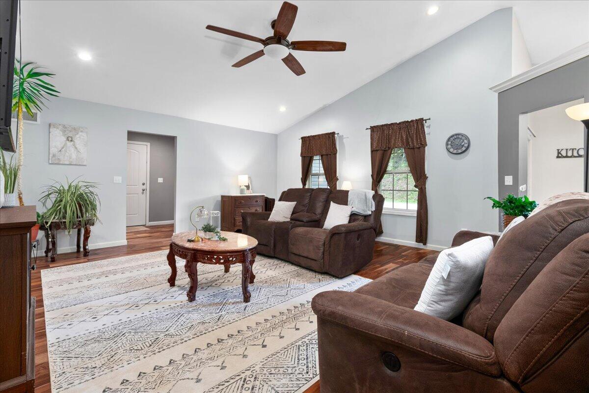 3357 Campton-Baptist Road Campton, KY 41301 - Photo 9 of 51 17-IVA07872
