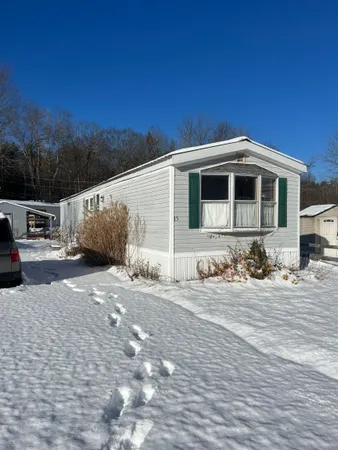 $89,900 | 20 Old Henniker Road, Unit 15, Hillsborough, NH 03244