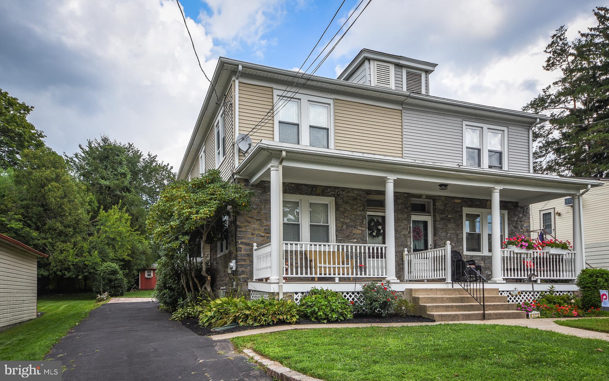 669 Wynkoop Avenue Huntingdon Valley, PA 19006 - Photo 2 of 36 Gallery Image 2