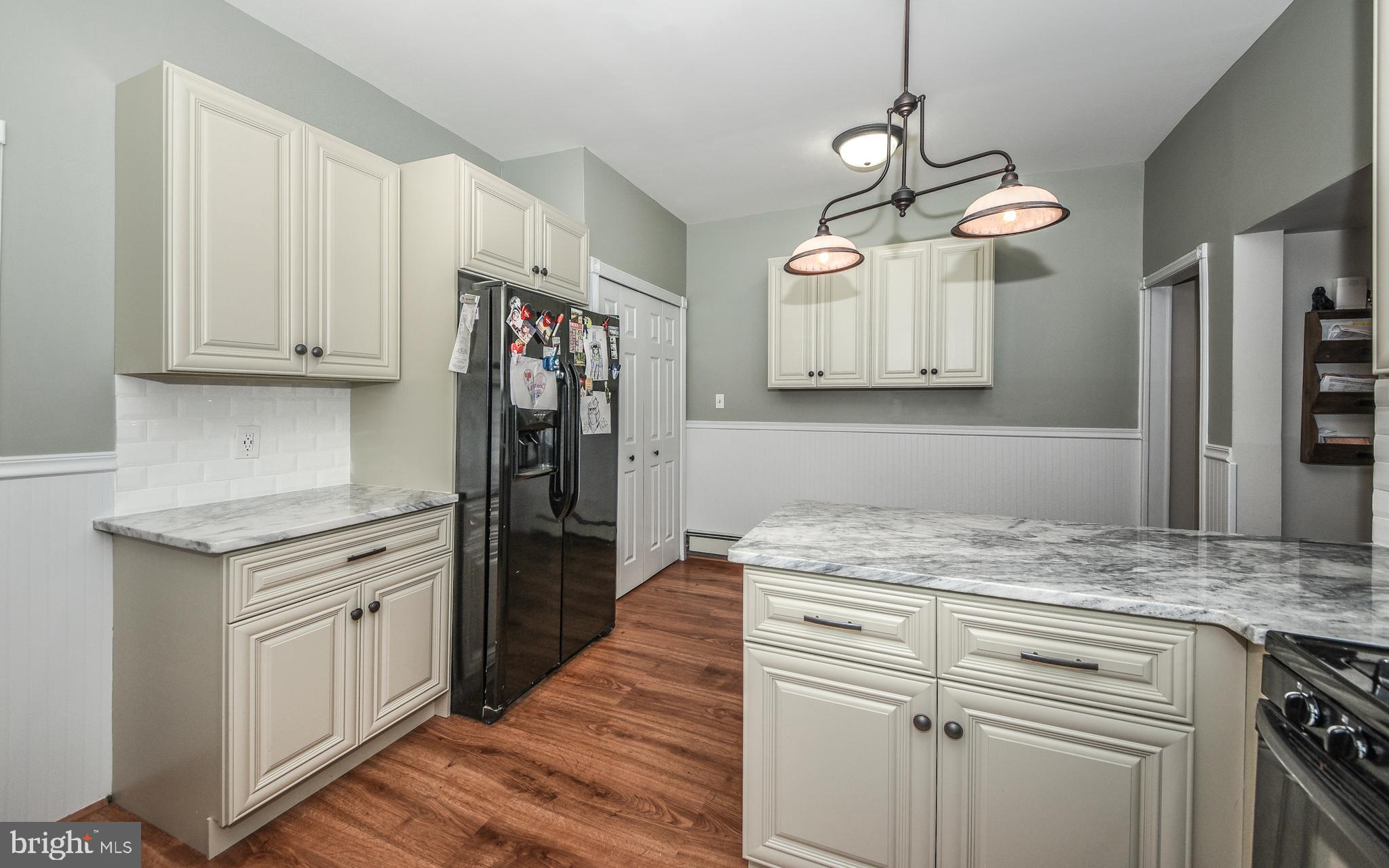 669 Wynkoop Avenue Huntingdon Valley, PA 19006 - Photo 13 of 36 Gallery Image 13