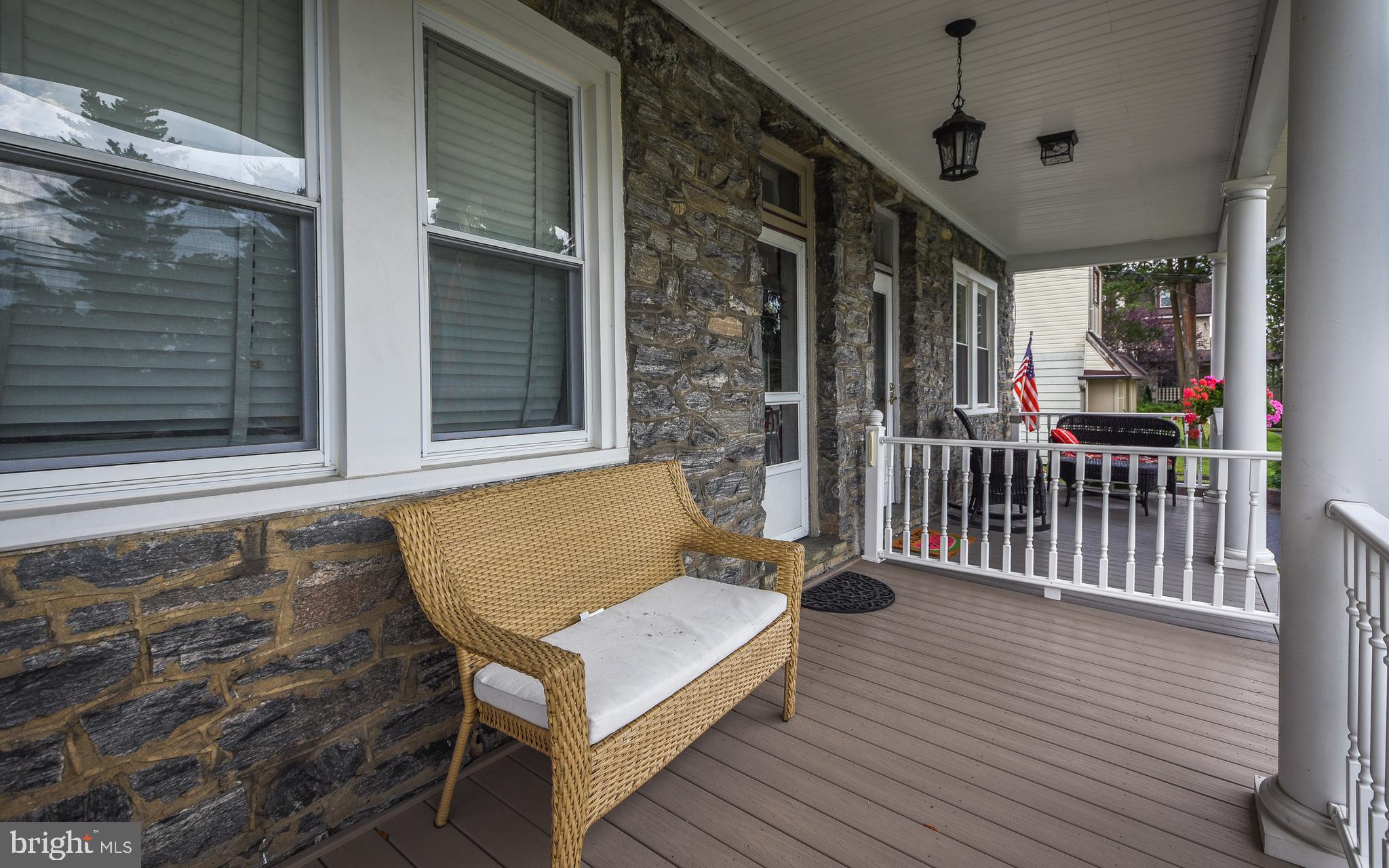 669 Wynkoop Avenue Huntingdon Valley, PA 19006 - Photo 3 of 36 Gallery Image 3