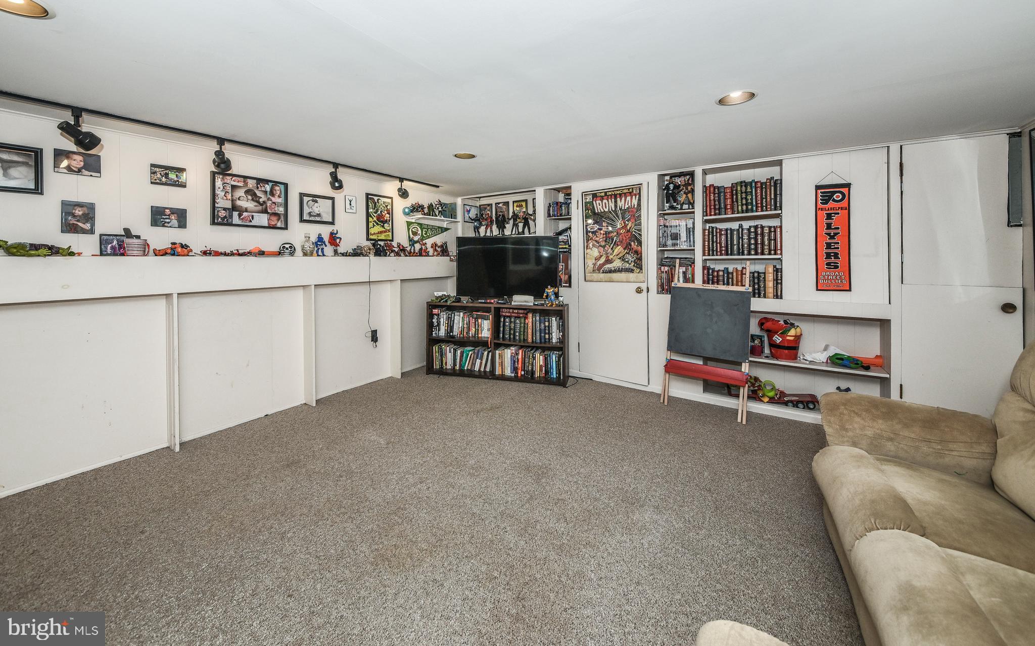 669 Wynkoop Avenue Huntingdon Valley, PA 19006 - Photo 27 of 36 Gallery Image 27