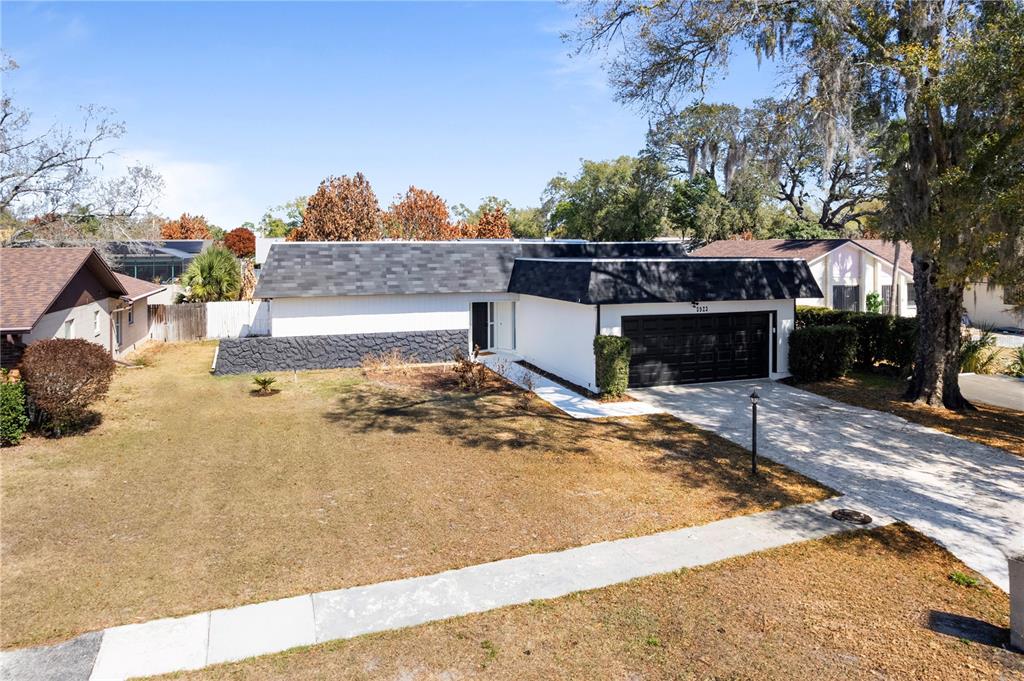 5923 Stratton Lane Orlando, FL 32808 - Photo 2 of 18 Gallery Image 2