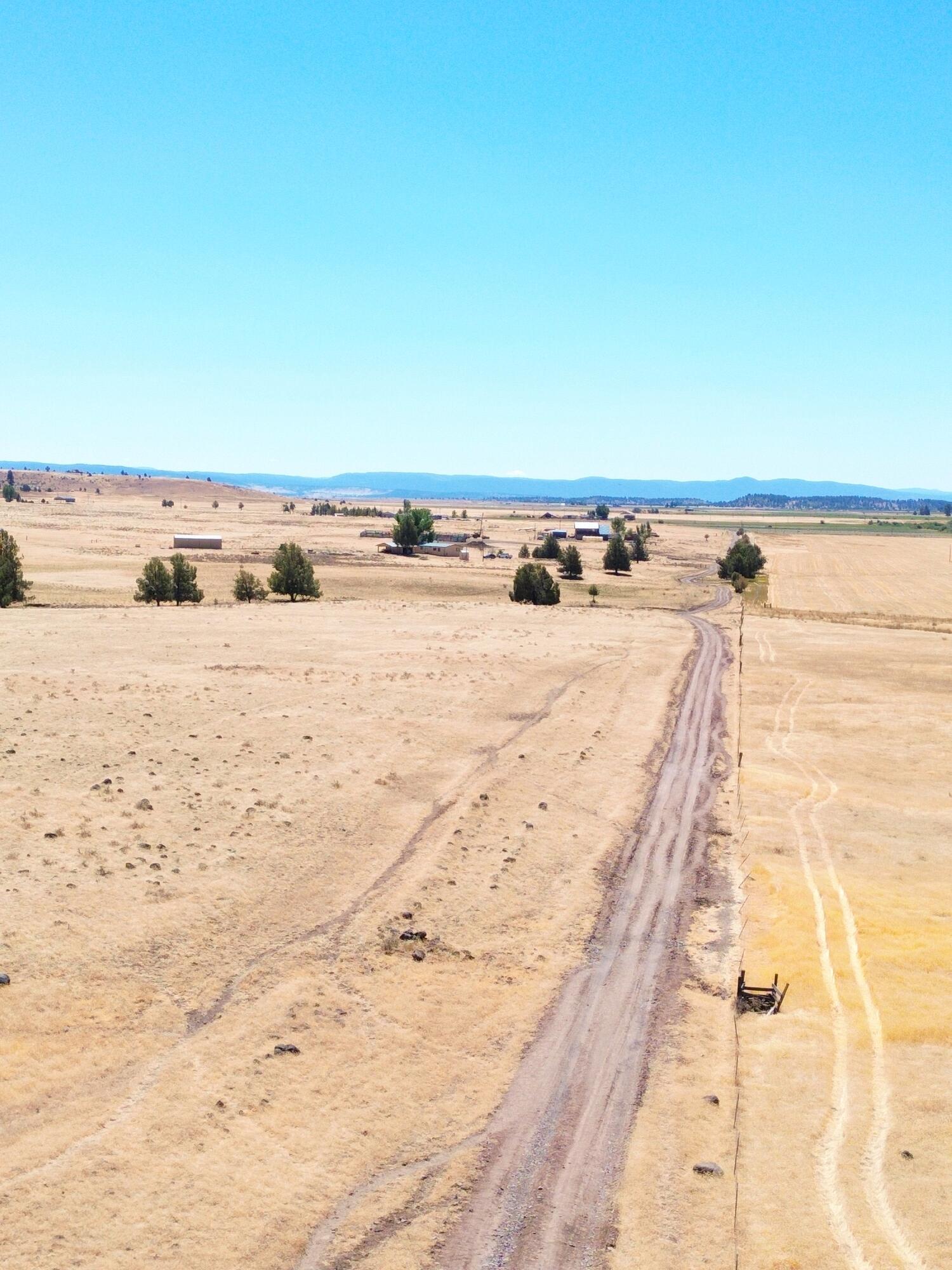 6232 C Street Lookout, CA 96054 - Photo 13 of 36 13