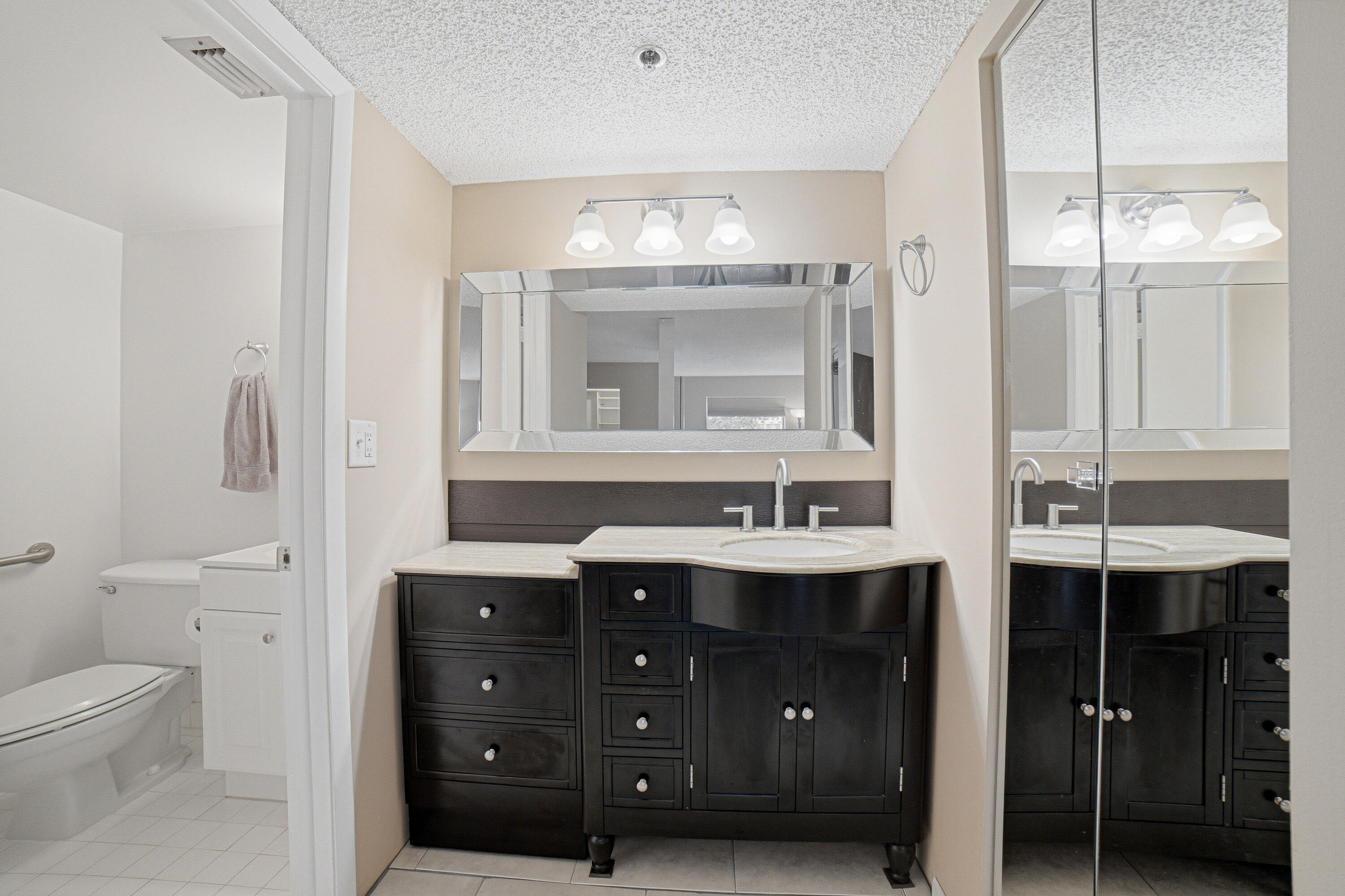3940 Inverrary Boulevard, Unit 603A Lauderhill, FL 33319 - Photo 18 of 39 Bedroom2 - Sink