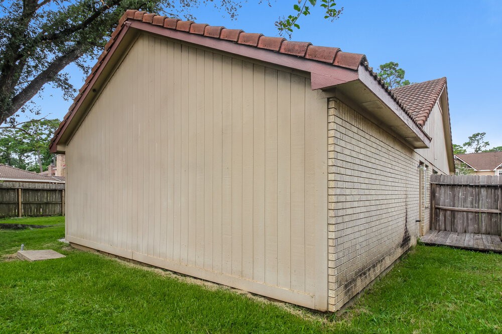 3635 Lost Oak Drive Spring, TX 77388 - Photo 16 of 16 a view of outdoor space and yard