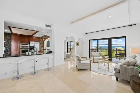 $999,000 | 2401 North Ocean Boulevard, Unit 702, Fort Lauderdale, FL 33305