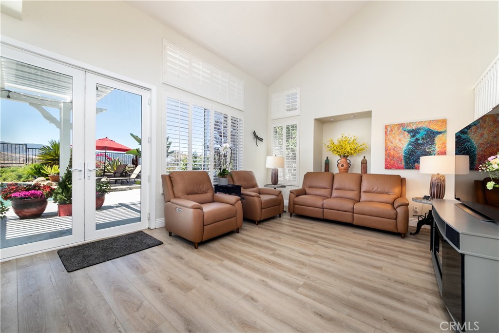 14266 Sequoia Road Canyon Country, CA 91387 - Photo 14 of 31 Gallery Image 14