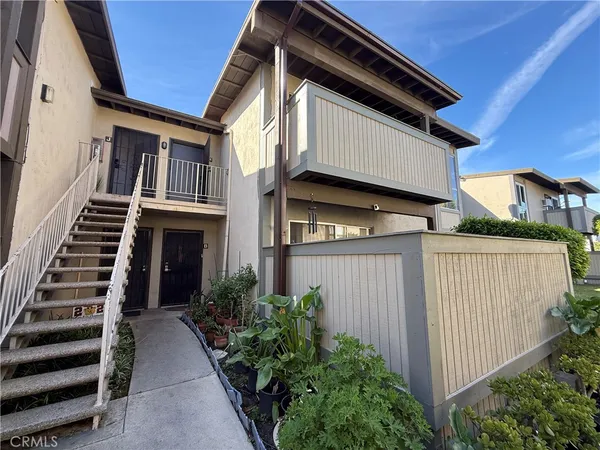 $2,700 | 806 Coriander Drive, Unit H, Torrance, CA 90502