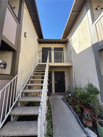 $2,700 | 806 Coriander Drive, Unit H, Torrance, CA 90502