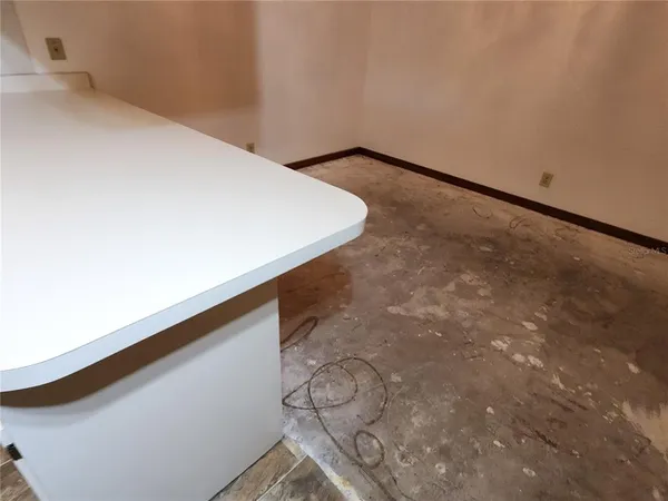 $132,500 | 3800 East Silver Springs Boulevard, Unit 8, Ocala, FL 34470