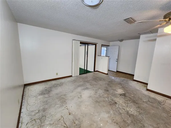 $132,500 | 3800 East Silver Springs Boulevard, Unit 8, Ocala, FL 34470