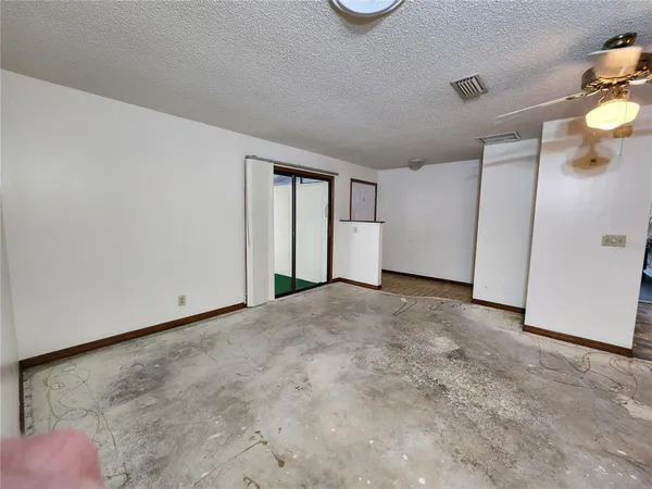 $132,500 | 3800 East Silver Springs Boulevard, Unit 8, Ocala, FL 34470