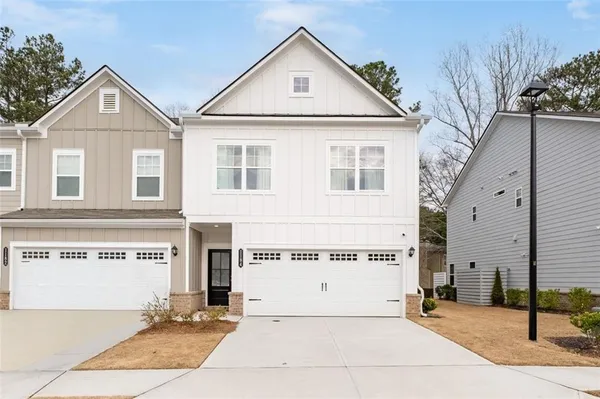 $482,500 | 1184 Chastain Drive, Sugar Hill, GA 30518