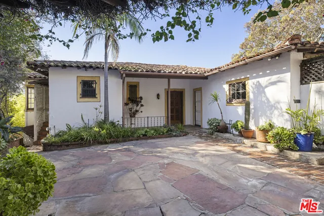 $1,495,000 | 3322 Charleston Way, Los Angeles, CA 90068