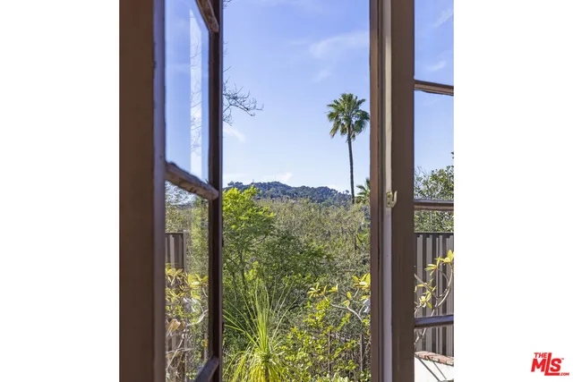 $1,495,000 | 3322 Charleston Way, Los Angeles, CA 90068