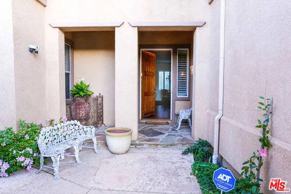 $1,760,000 | 5338 Via Dolores, Newbury Park, CA 91320