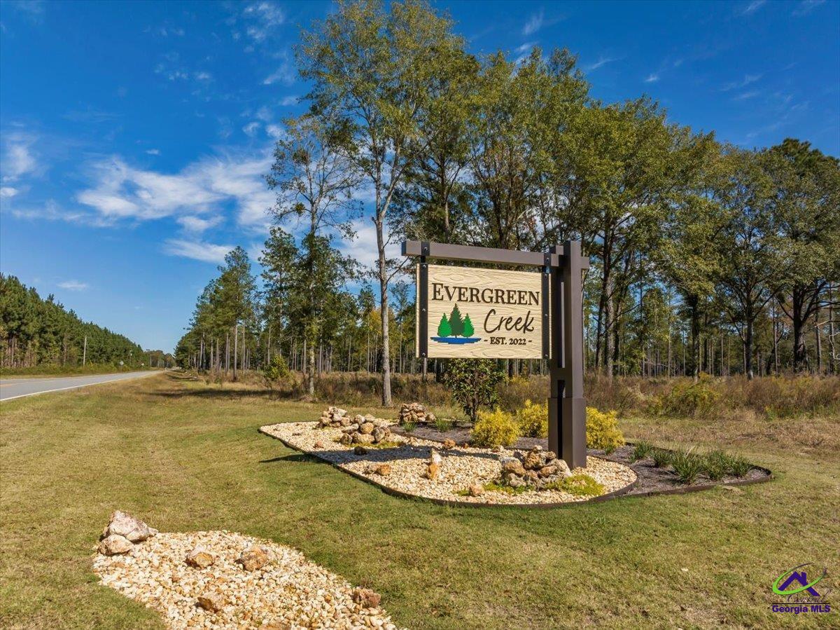 12 Timber Way Cochran, GA 31014 - Photo 1 of 13