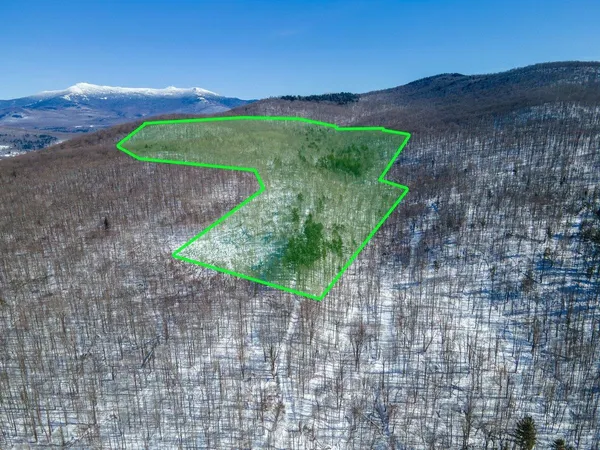 $309,900 | 296-298 Highway 15, Jericho, VT 05465