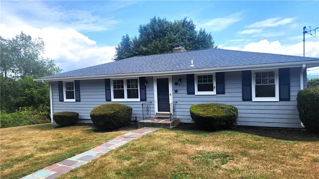 $560,000 | 62 Education Lane, Portsmouth, RI 02871