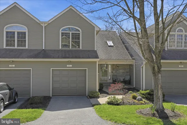 $399,900 | 61 Deer Ford Drive, Lancaster, PA 17601