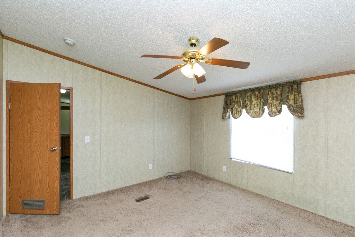 399 Calvert Ridge Road Westmoreland, TN 37186 - Photo 15 of 31 a view of an empty room with a window