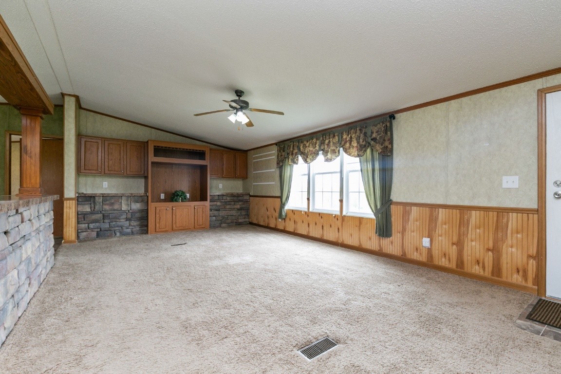 399 Calvert Ridge Road Westmoreland, TN 37186 - Photo 4 of 31 a view of an empty room with a window