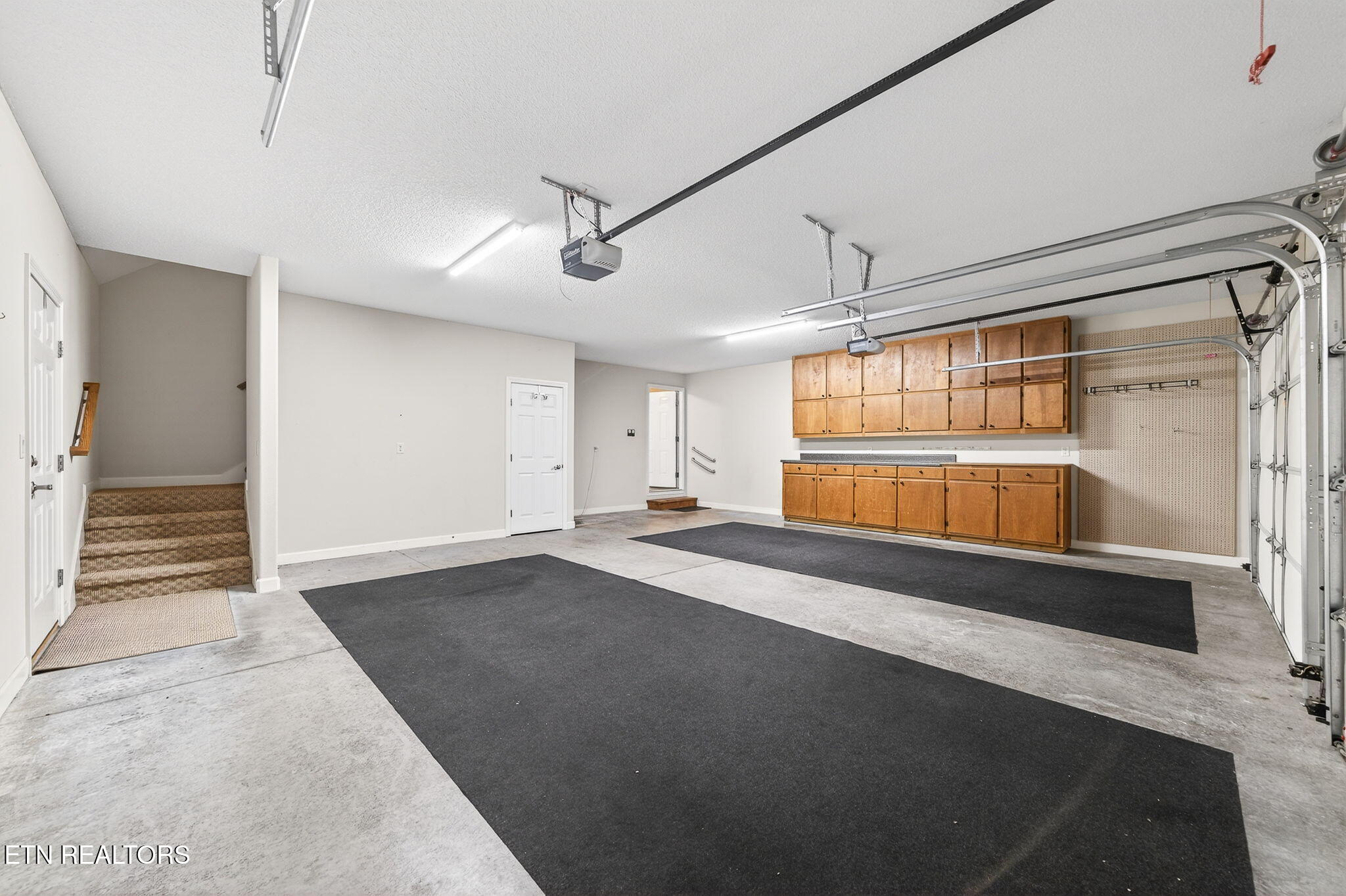 104 Hickory Ridge Lane Crossville, TN 38558 - Photo 32 of 36 Garage (2)