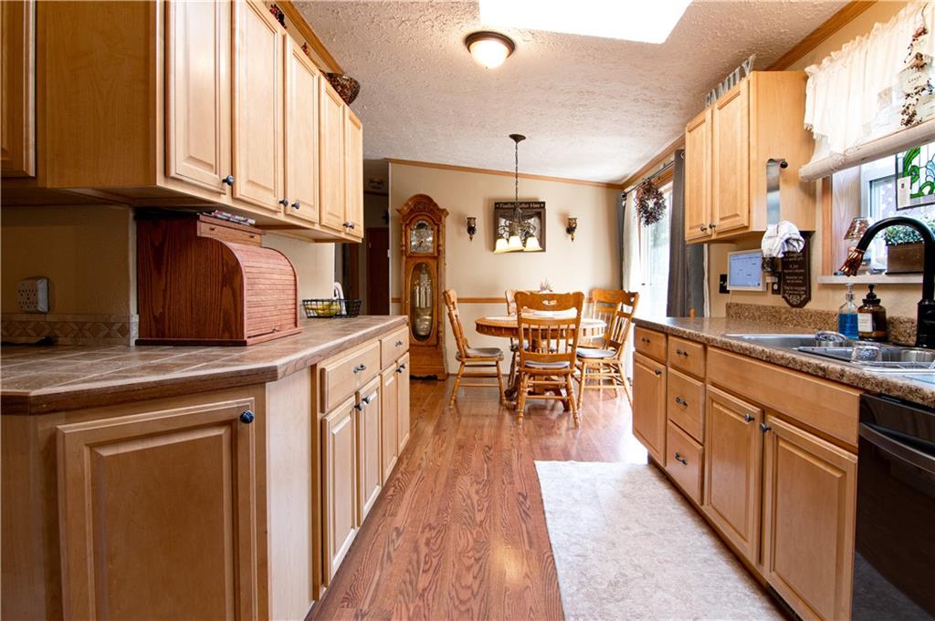 133 Virginia Lane Butler, PA 16001 - Photo 16 of 19 Gallery Image 16