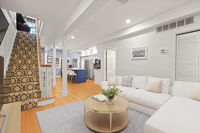 $779,000 | 511 East 8th Street, Unit A, Boston, MA 02127