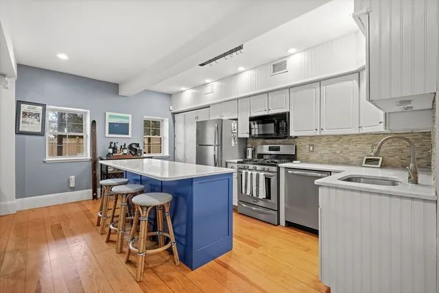 $779,000 | 511 East 8th Street, Unit A, Boston, MA 02127