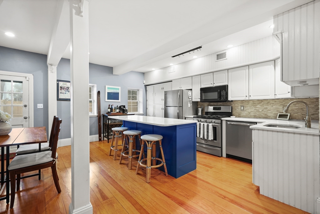 511 East 8th Street, Unit A Boston, MA 02127 - Photo 7 of 18