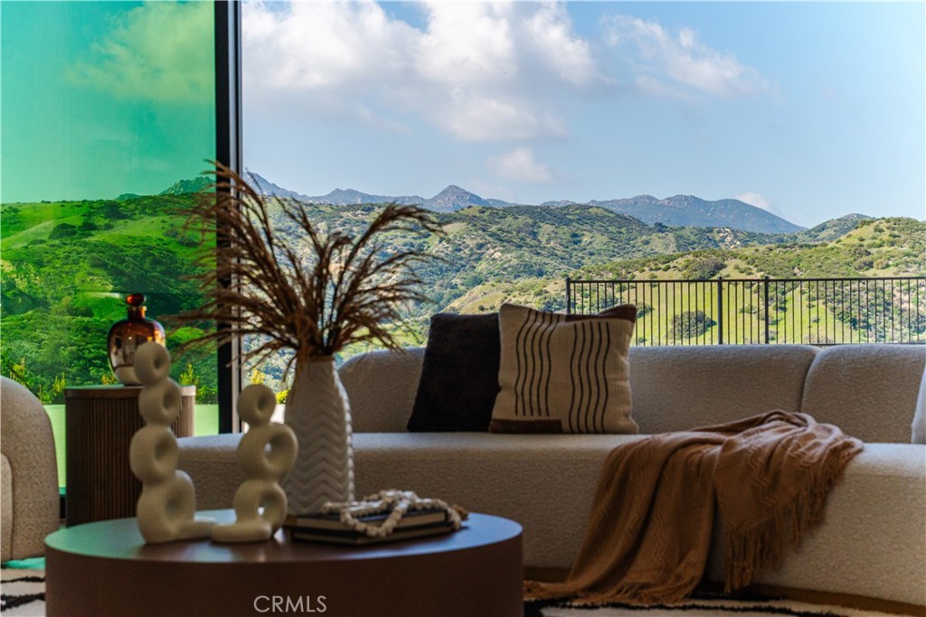 12043 Red Hawk Lane Porter Ranch, CA 91326 - Photo 13 of 55