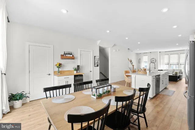 $715,000 | 308 Nebeiolo Terrace Southeast, Leesburg, VA 20175