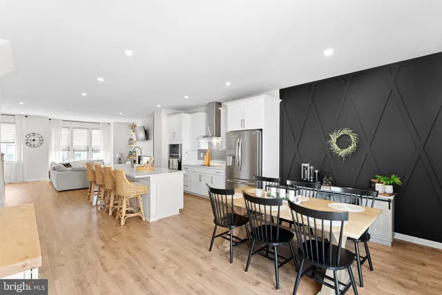 $715,000 | 308 Nebeiolo Terrace Southeast, Leesburg, VA 20175