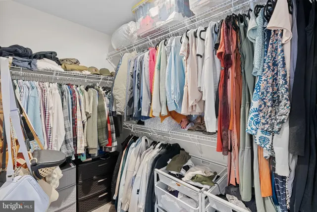 $715,000 | 308 Nebeiolo Terrace Southeast, Leesburg, VA 20175