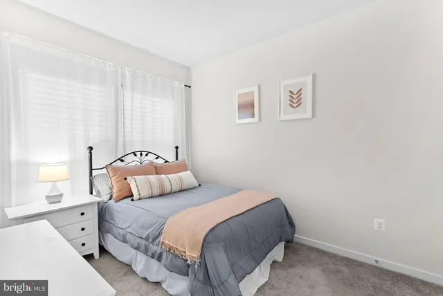 $715,000 | 308 Nebeiolo Terrace Southeast, Leesburg, VA 20175