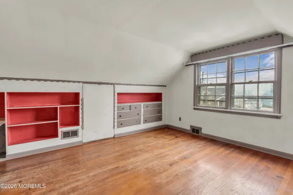 $500,000 | 45 Beechwood Terrace, Matawan, NJ 07747